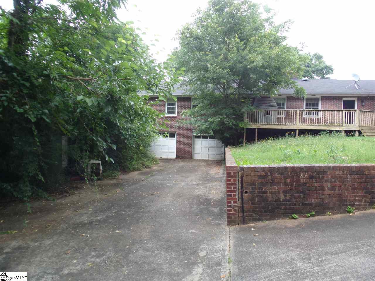 21 Lullwater Road Greenville, SC 29607 - Photo 16 of 17 Gallery Image 16