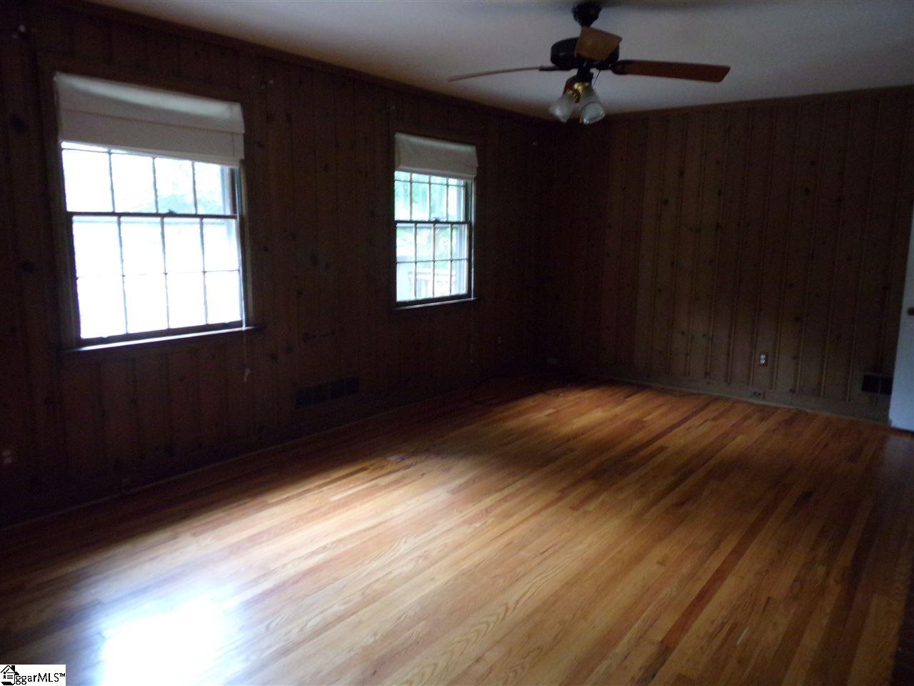 21 Lullwater Road Greenville, SC 29607 - Photo 5 of 17 Gallery Image 5