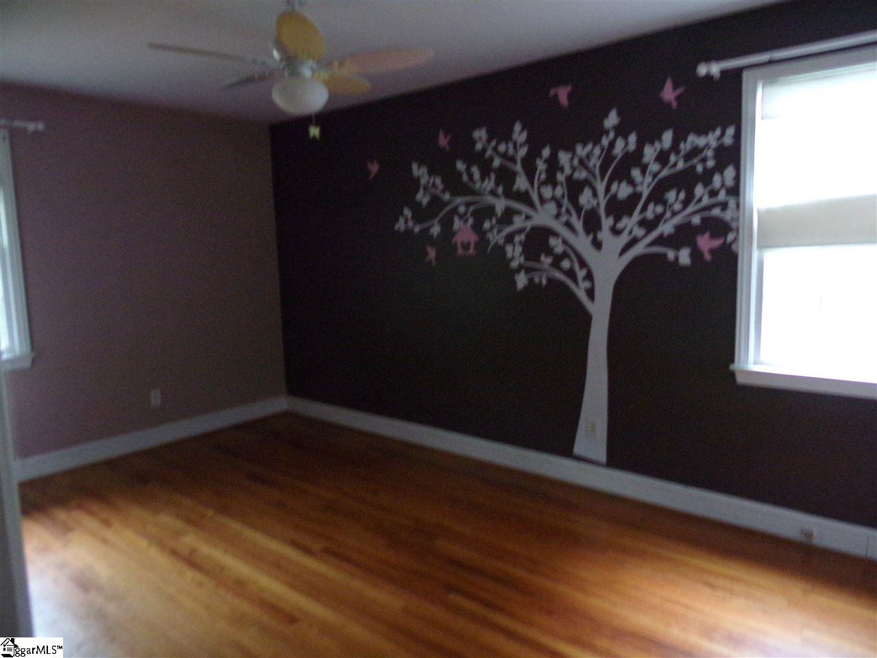 21 Lullwater Road Greenville, SC 29607 - Photo 9 of 17 Gallery Image 9