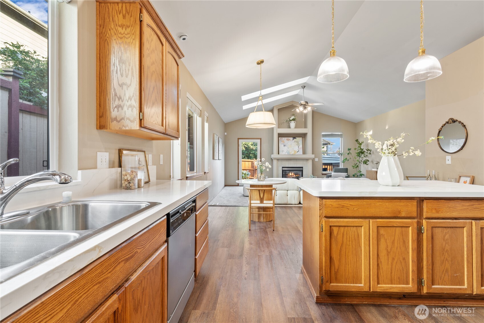 4026 160th Place Southeast Bothell, WA 98012 - Photo 12 of 39 Gallery Image 12