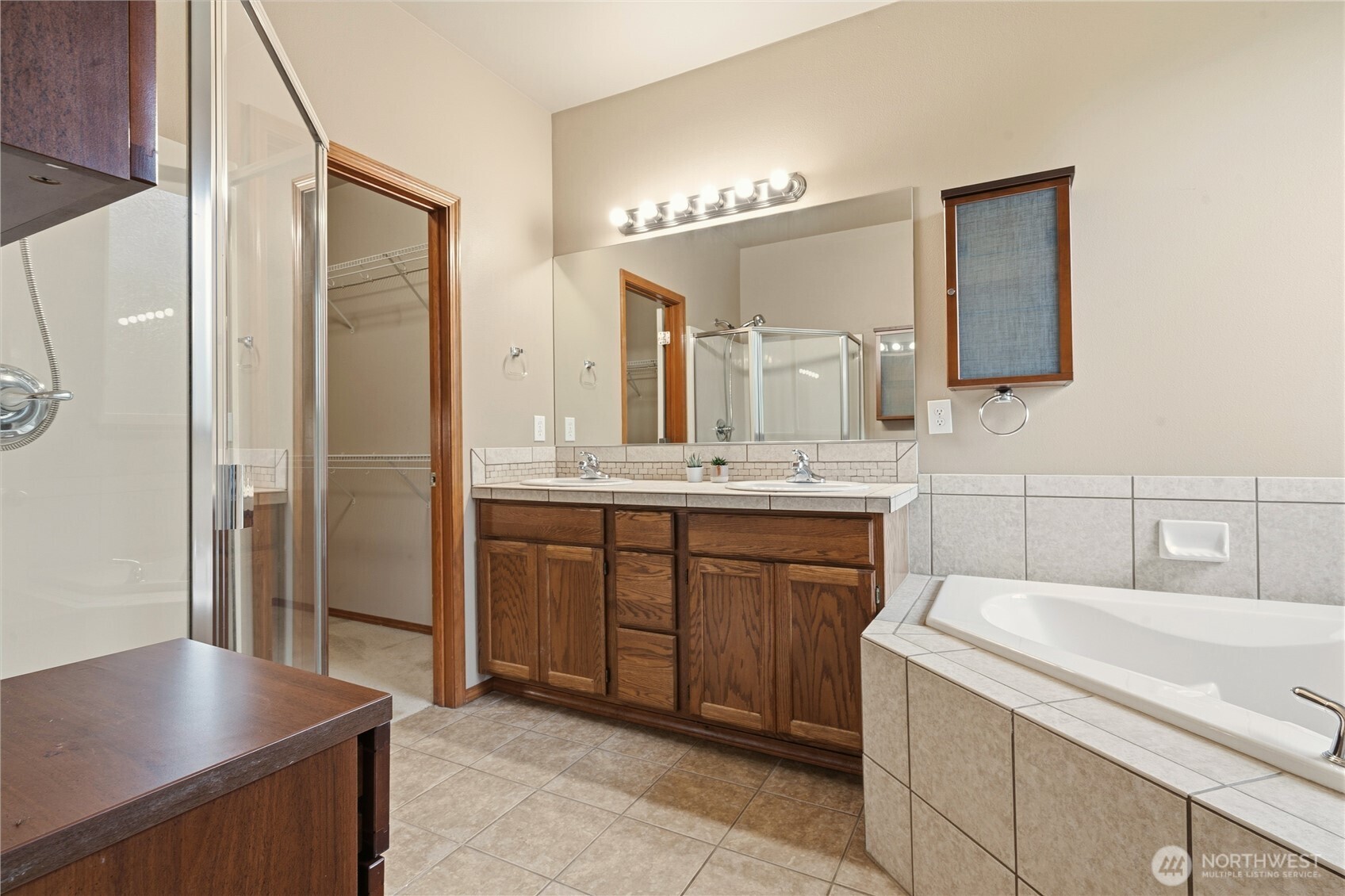 4026 160th Place Southeast Bothell, WA 98012 - Photo 27 of 39 Gallery Image 27