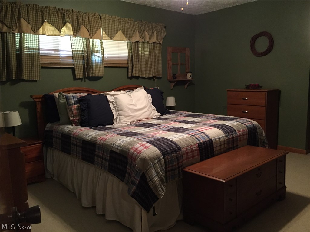 5922 Manchester Road Akron, OH 44319 - Photo 7 of 21