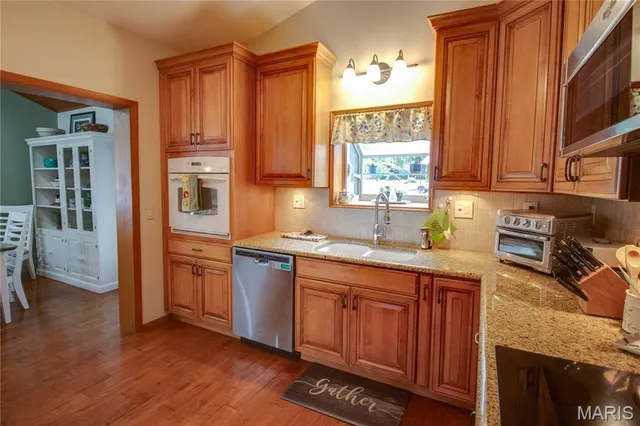 $311,000 | 25422 Elsah Hills Drive, Elsah, IL 62028