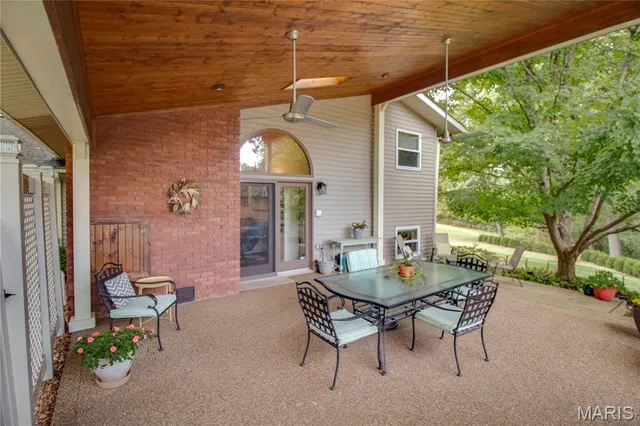 $311,000 | 25422 Elsah Hills Drive, Elsah, IL 62028