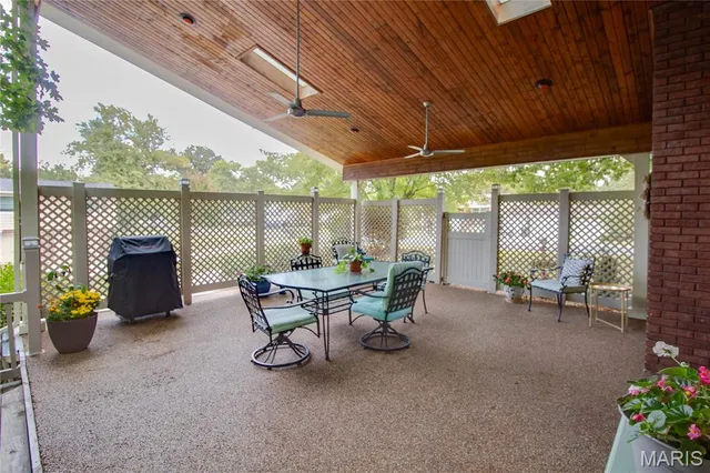 $311,000 | 25422 Elsah Hills Drive, Elsah, IL 62028