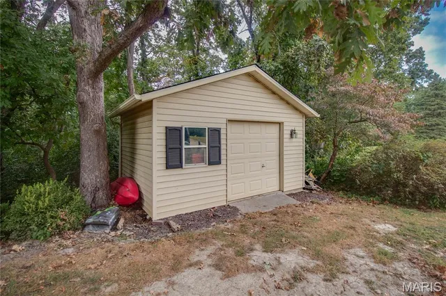 $311,000 | 25422 Elsah Hills Drive, Elsah, IL 62028