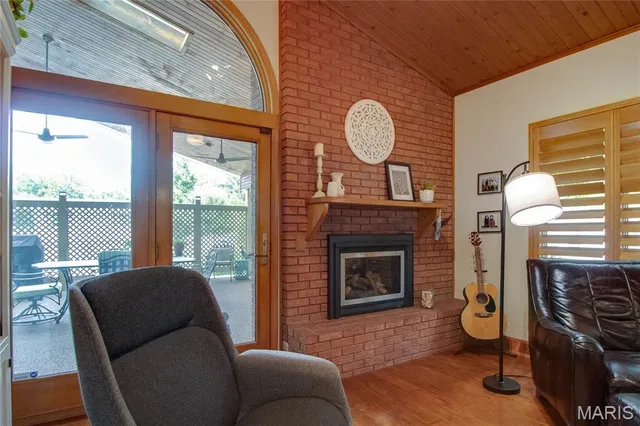 $311,000 | 25422 Elsah Hills Drive, Elsah, IL 62028