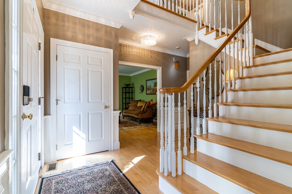 139 Shade Street Lexington, MA 02421 - Photo 6 of 42