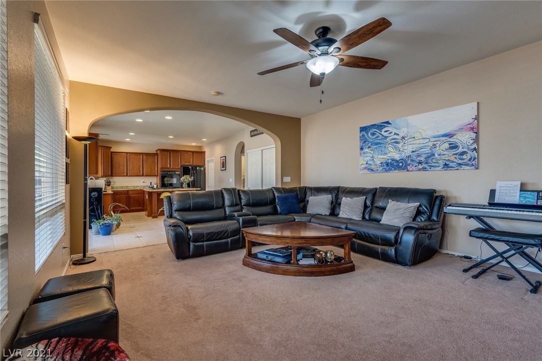 564 Delta Rio Street Las Vegas, NV 89138 - Photo 18 of 43 Gallery Image 18