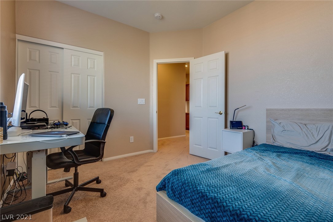 564 Delta Rio Street Las Vegas, NV 89138 - Photo 22 of 43 Gallery Image 22