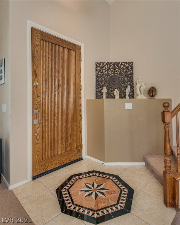 564 Delta Rio Street Las Vegas, NV 89138 - Photo 6 of 43 Gallery Image 6