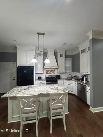 $306,000 | 104 Meadowcreek Drive, Brandon, MS 39042