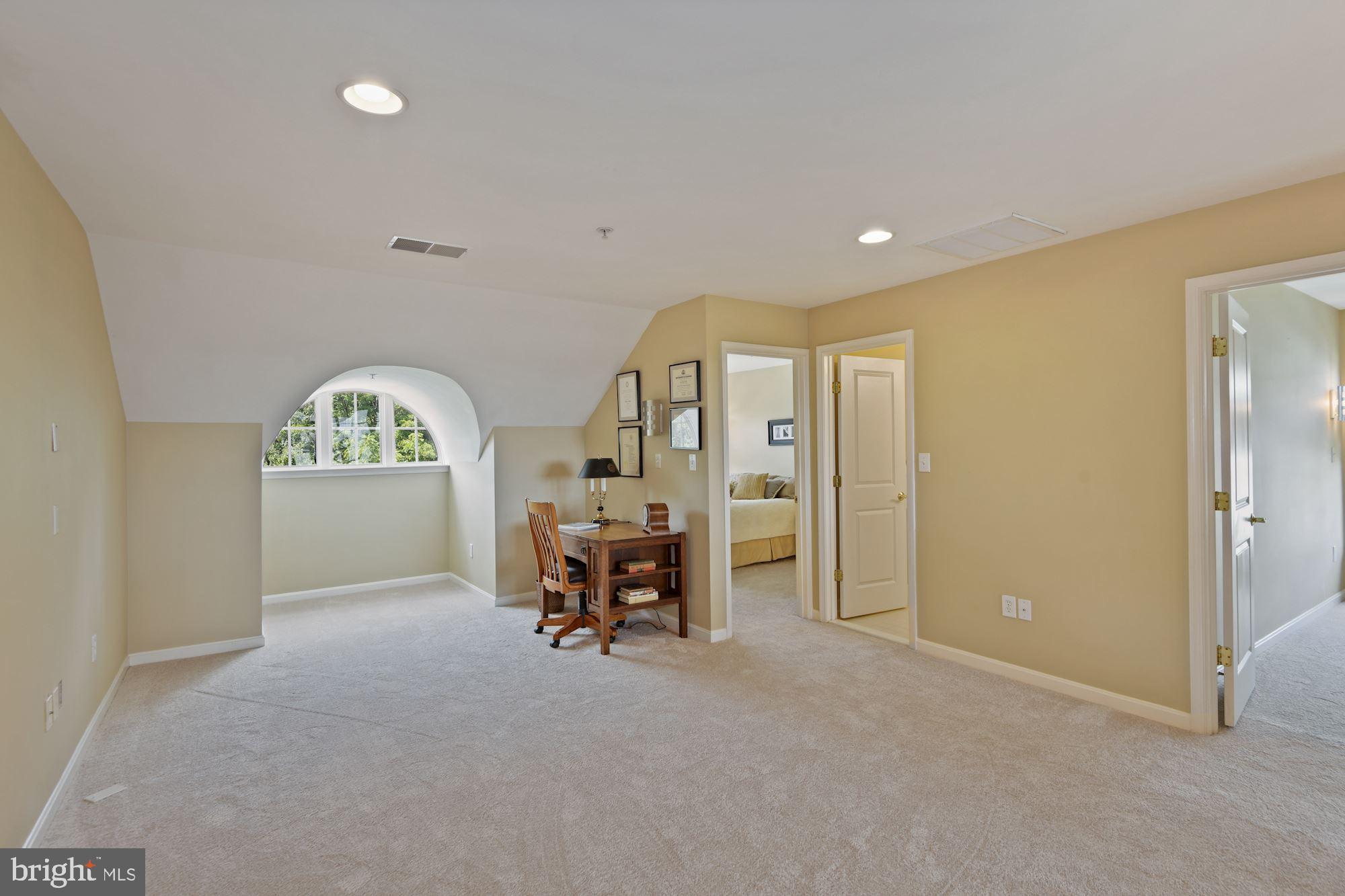 8784 Boulder Ridge Road Laurel, MD 20723 - Photo 25 of 45 Gallery Image 25