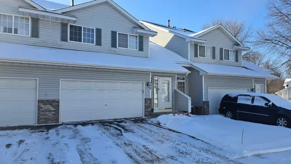 $238,990 | 308 Creekside Drive, Buffalo, MN 55313