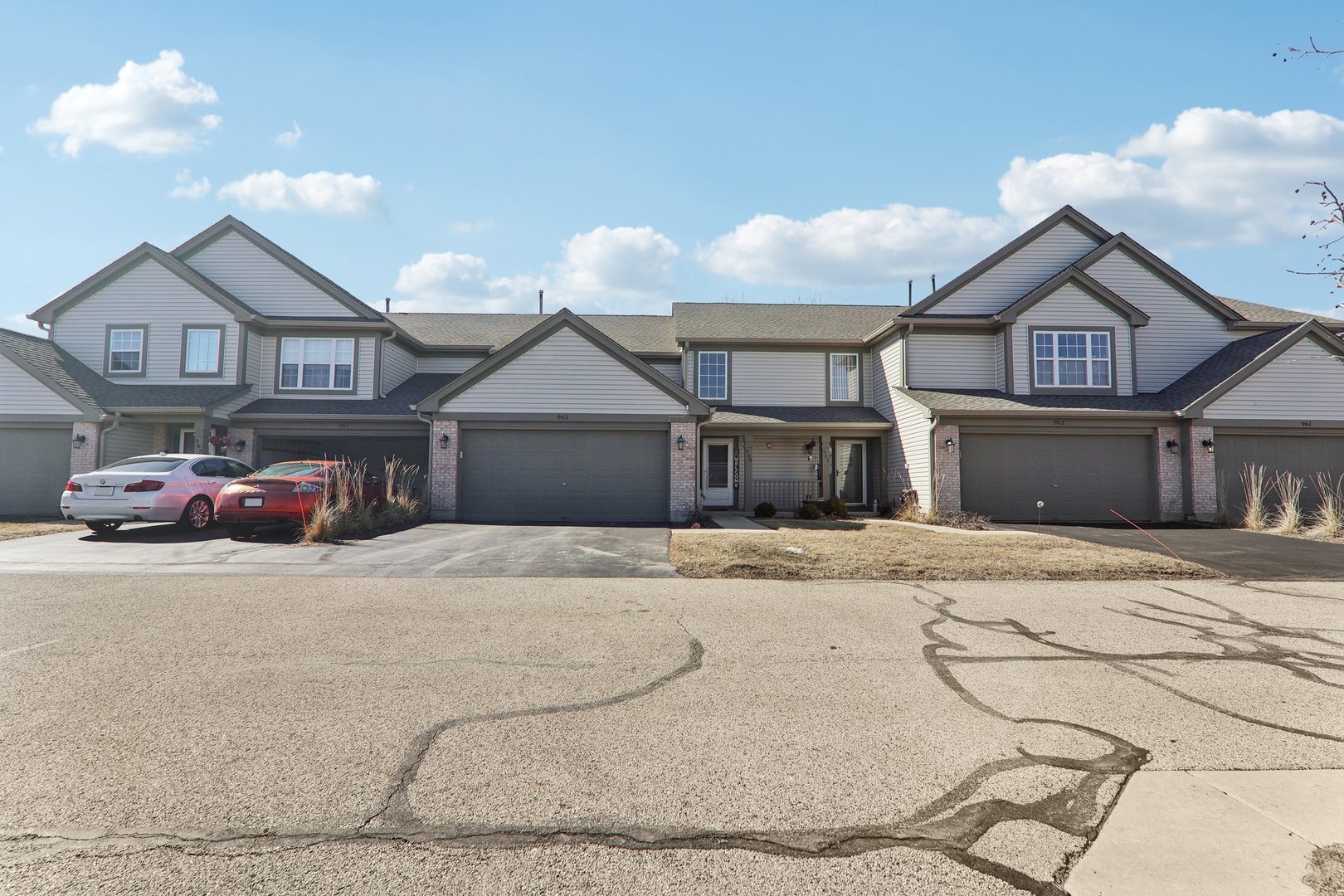 965 Sumac Court Lindenhurst, IL 60046 - Photo 25 of 32