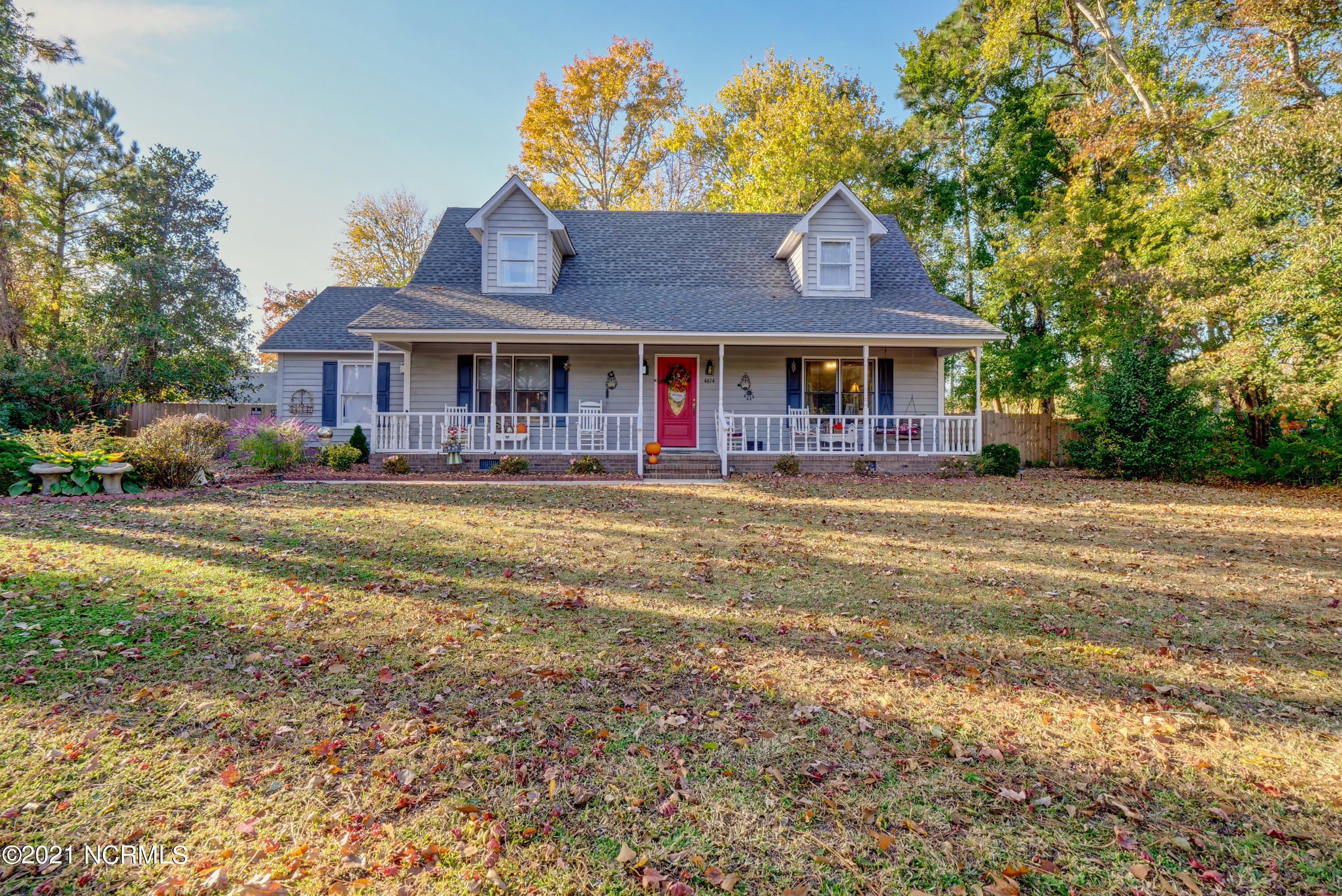 4614 Masonboro Loop Road Wilmington, NC 28409 - Photo 1 of 32 001_p6866465_66_67_68_69_70_71