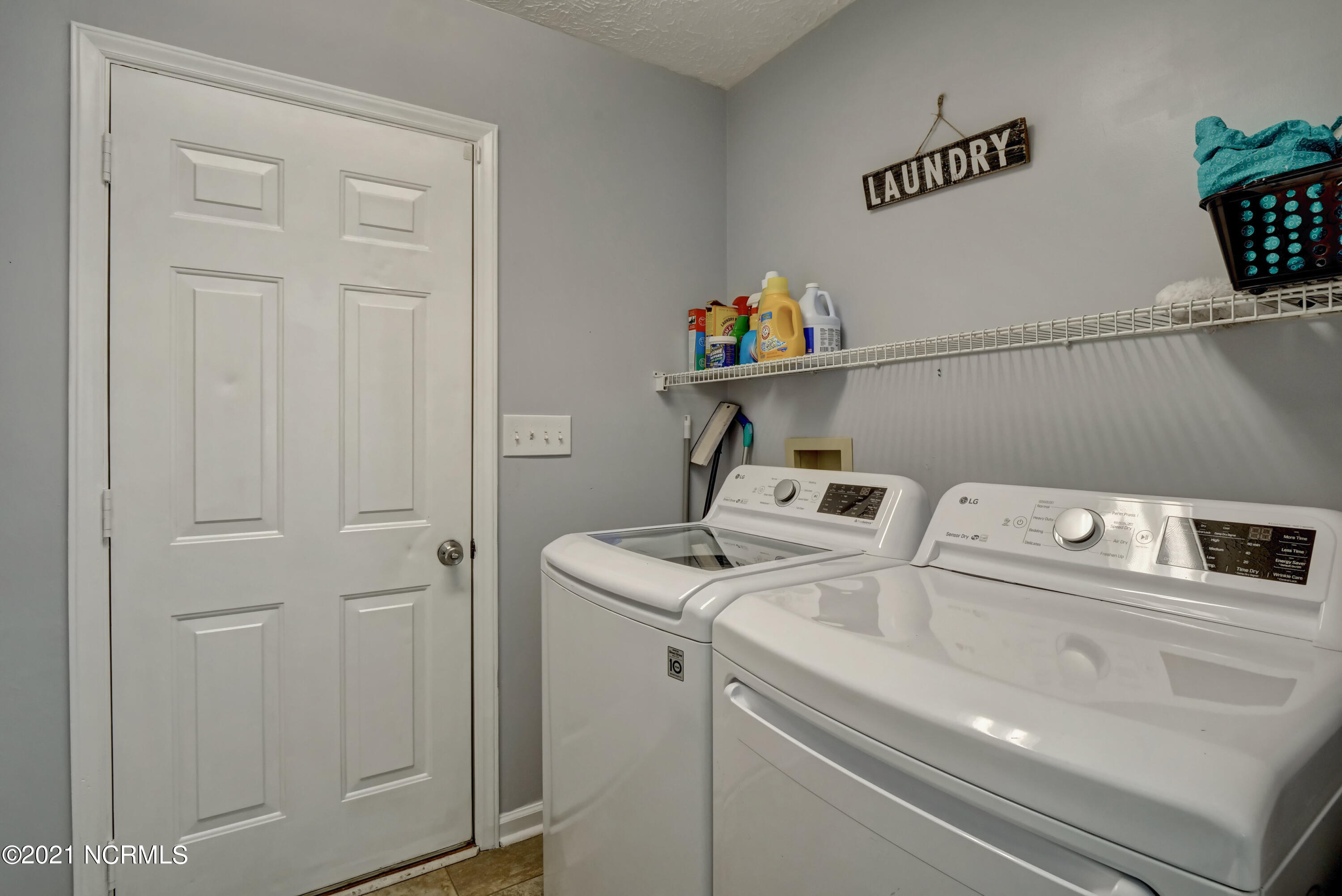 4614 Masonboro Loop Road Wilmington, NC 28409 - Photo 14 of 32 014_p6866535_36_37_38_39_40_41