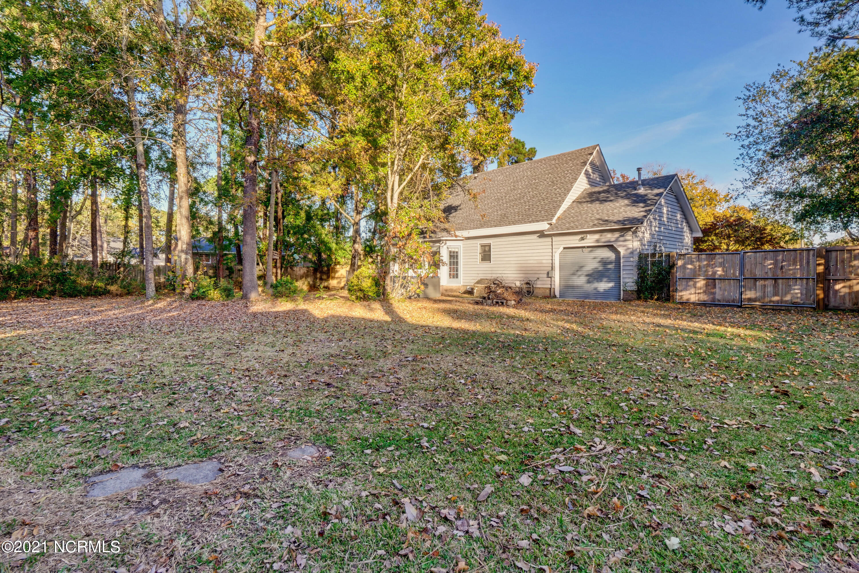 4614 Masonboro Loop Road Wilmington, NC 28409 - Photo 28 of 32 028_p6866654_55_56_57_58_59_60