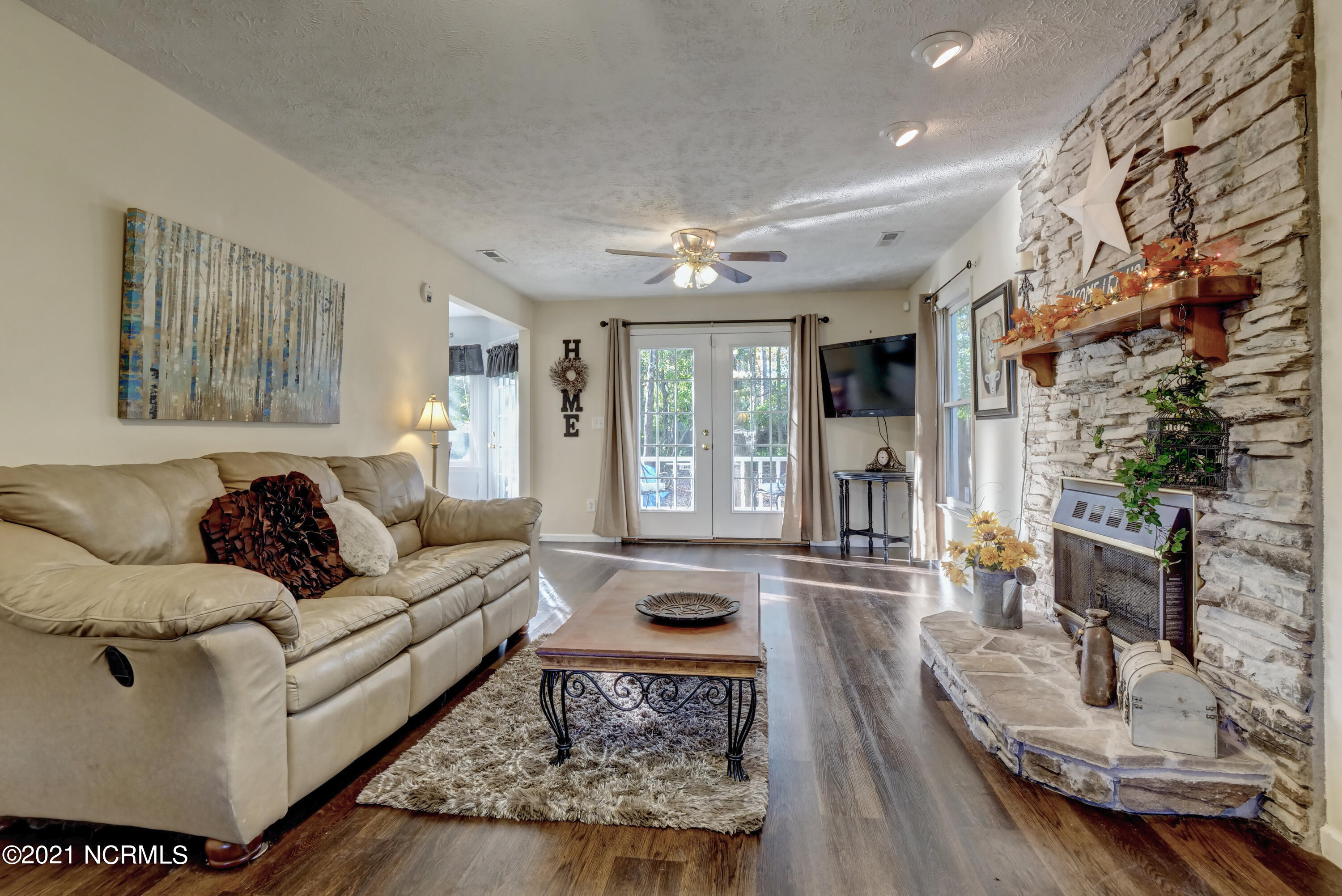 4614 Masonboro Loop Road Wilmington, NC 28409 - Photo 9 of 32 009_p6866500_1_2_3_4_5_6