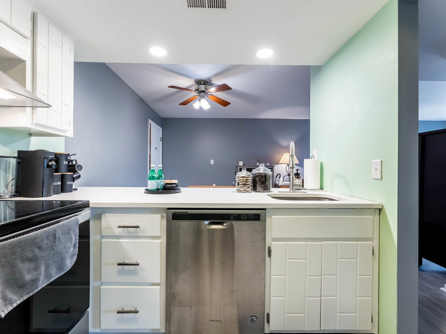 820 Elder Road, Unit C315 Homewood, IL 60430 - Photo 4 of 8