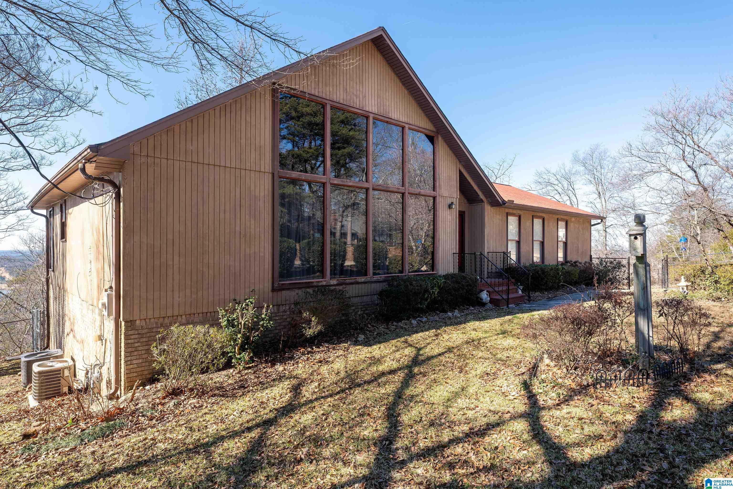 326 Shades Crest Road Bessemer, AL 35022 - Photo 7 of 48