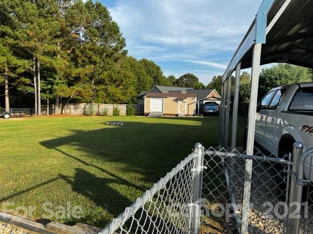 628 Champion Ferry Road Gaffney, SC 29341 - Photo 2 of 26 a view of a house with backyard