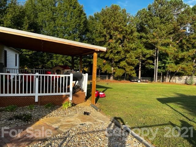 628 Champion Ferry Road Gaffney, SC 29341 - Photo 3 of 26 a view of backyard with trees