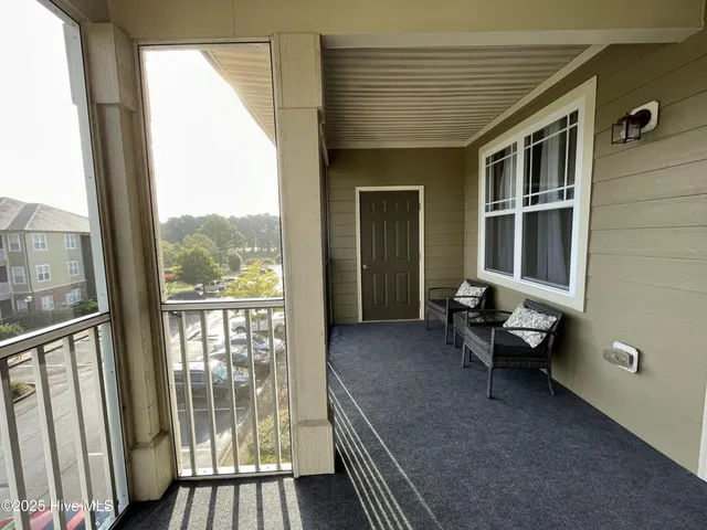 $1,950 | 395 South Crow Creek Drive, Unit 1224, Calabash, NC 28467