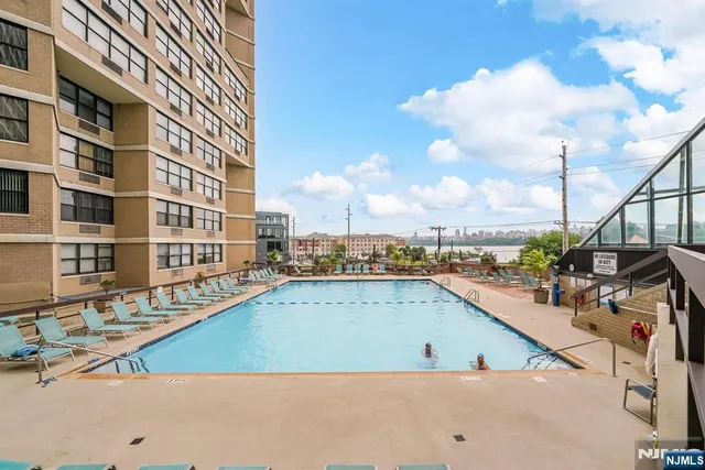 $475,000 | 7004 East Kennedy Boulevard, Unit 28C, Guttenberg, NJ 07093