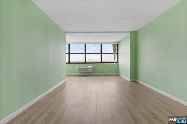 $475,000 | 7004 East Kennedy Boulevard, Unit 28C, Guttenberg, NJ 07093