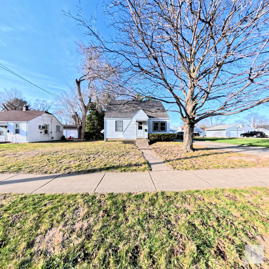 206 East 4th Street Streator, IL 61364 - Photo 1 of 39