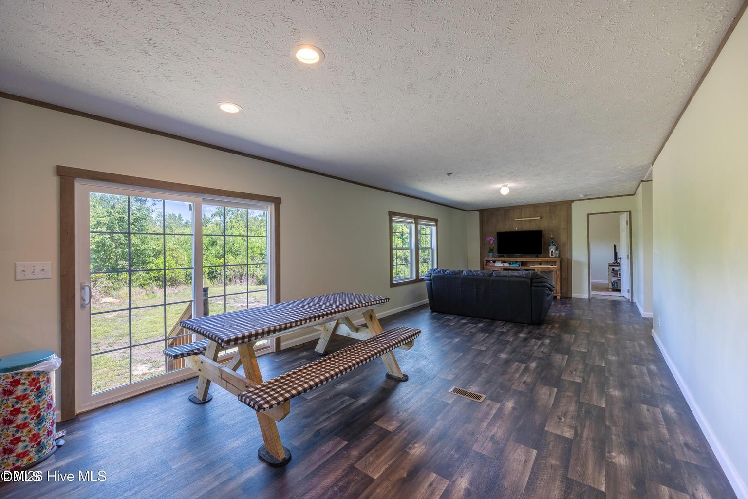 880 Bay Valley Road Kenly, NC 27542 - Photo 11 of 25 880 Bay Valley pic11