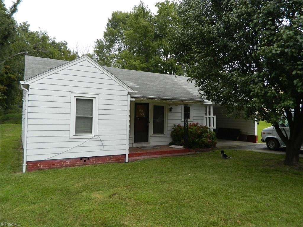 214 Ridgecrest Street Thomasville, NC 27360 - Photo 1 of 10 Gallery Image 1