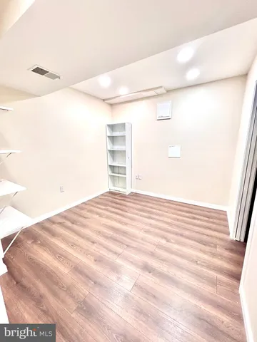 $2,700 | 6226 Hillside Road, Springfield, VA 22152