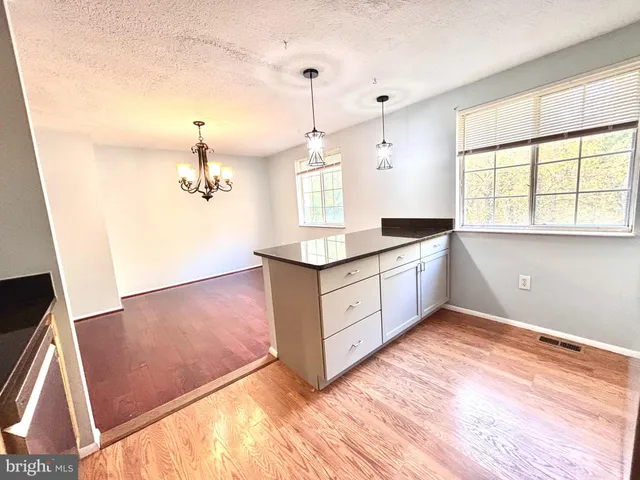 $2,700 | 6226 Hillside Road, Springfield, VA 22152