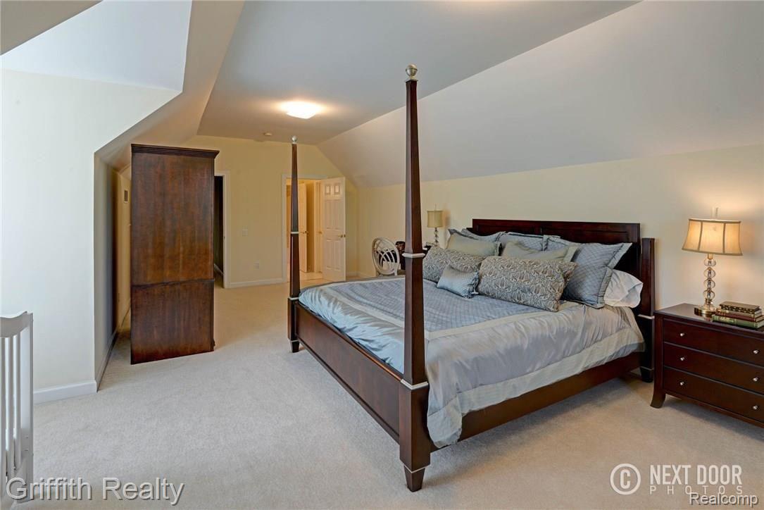9682 Quail Ridge Run Brighton, MI 48114 - Photo 20 of 46 CNG_2326_7_8.jpg