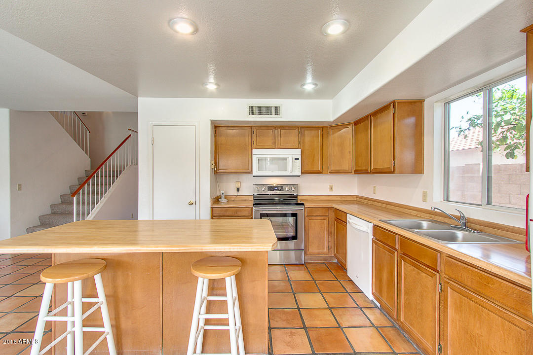 625 West Tumbleweed Road Gilbert, AZ 85233 - Photo 7 of 20 10-Tumbleweed