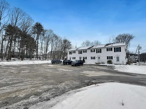 $375,000 | 5-16 Butler Street, Hillsborough, NH 03244