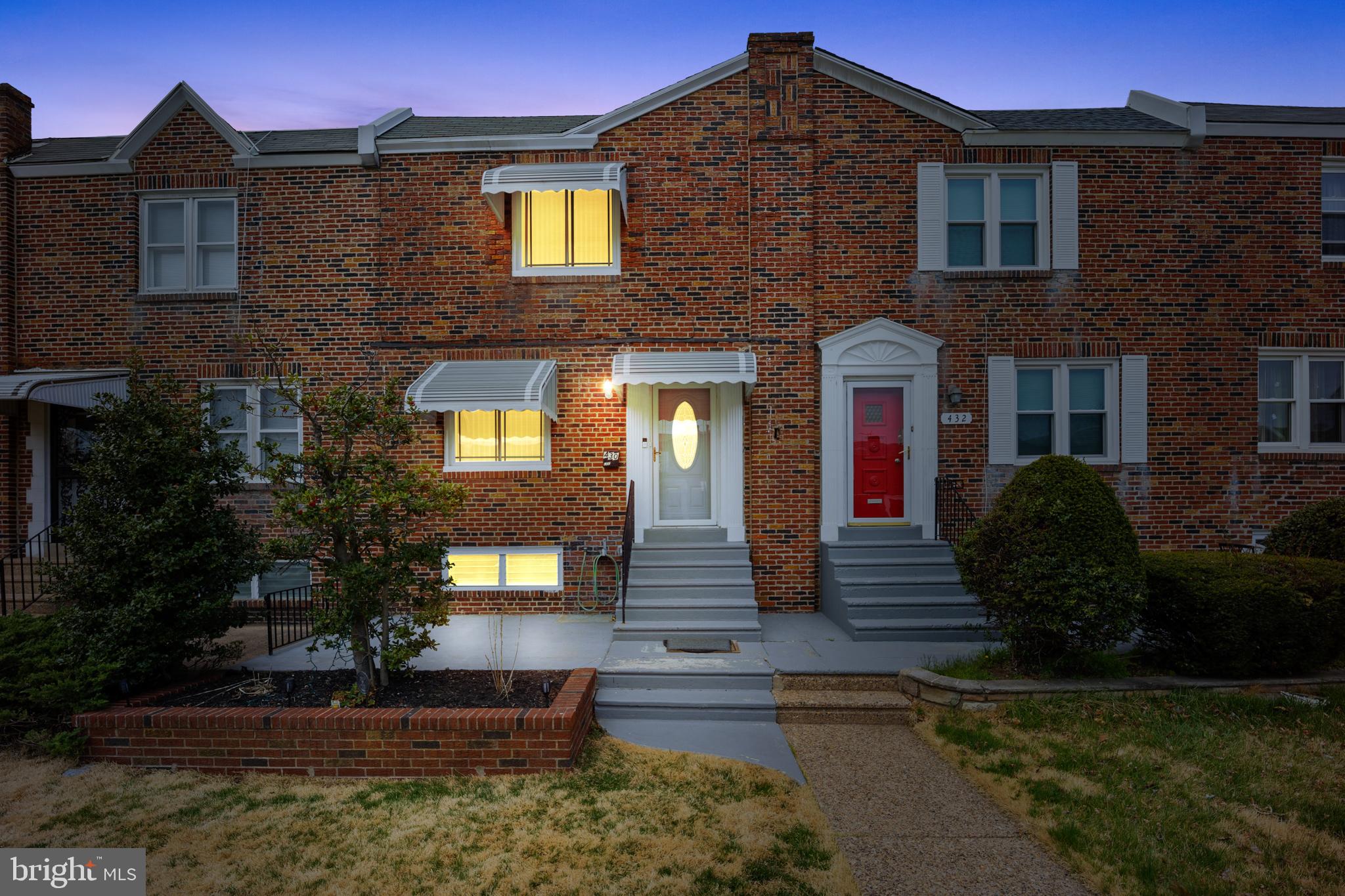 430 Edgemore Road Philadelphia, PA 19151 - Photo 3 of 21 Gallery Image 3