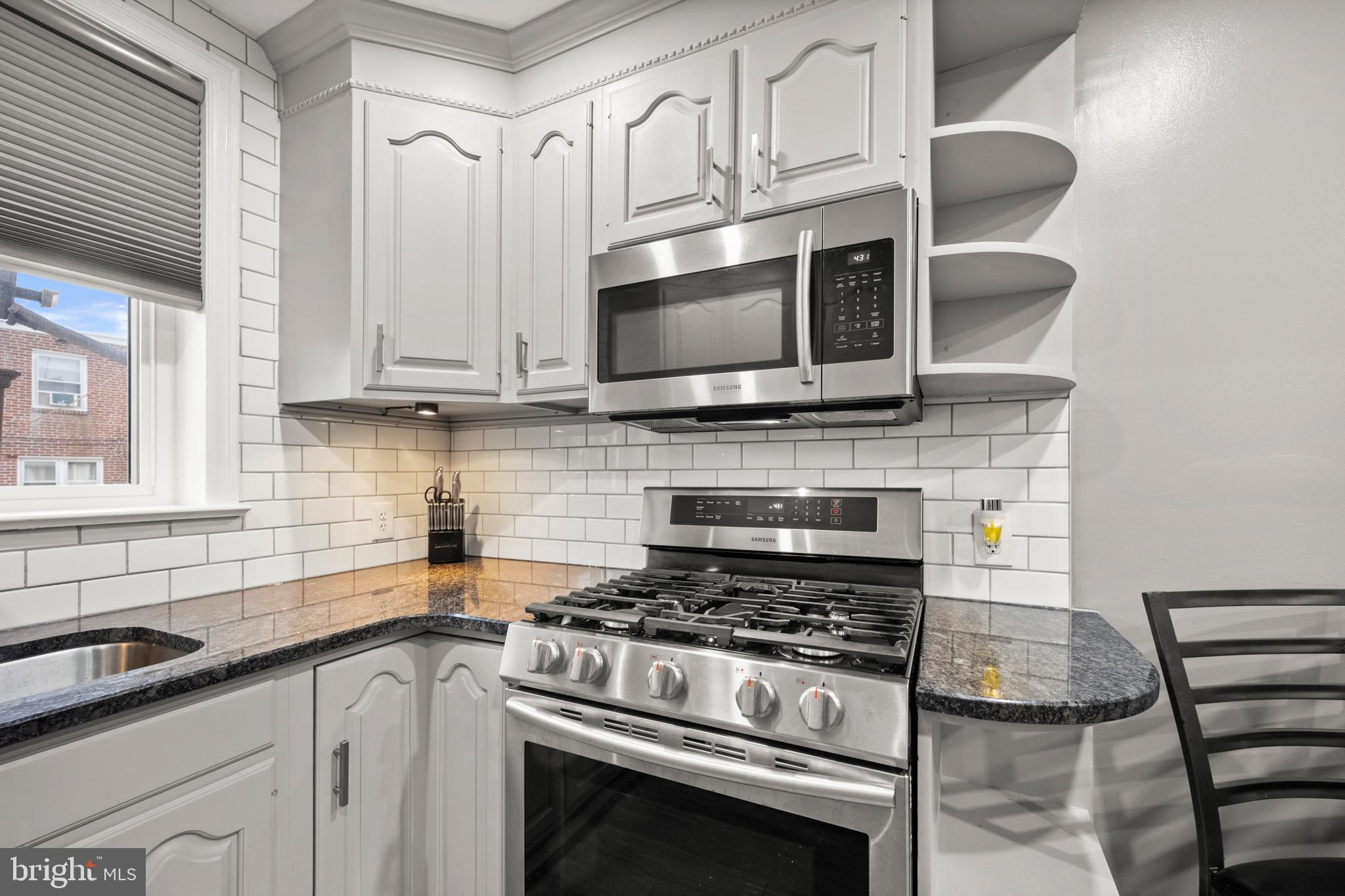 430 Edgemore Road Philadelphia, PA 19151 - Photo 5 of 21 Gallery Image 5