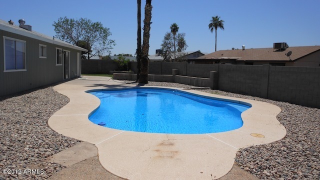 2334 East Kathleen Road Phoenix, AZ 85022 - Photo 13 of 14 POOL