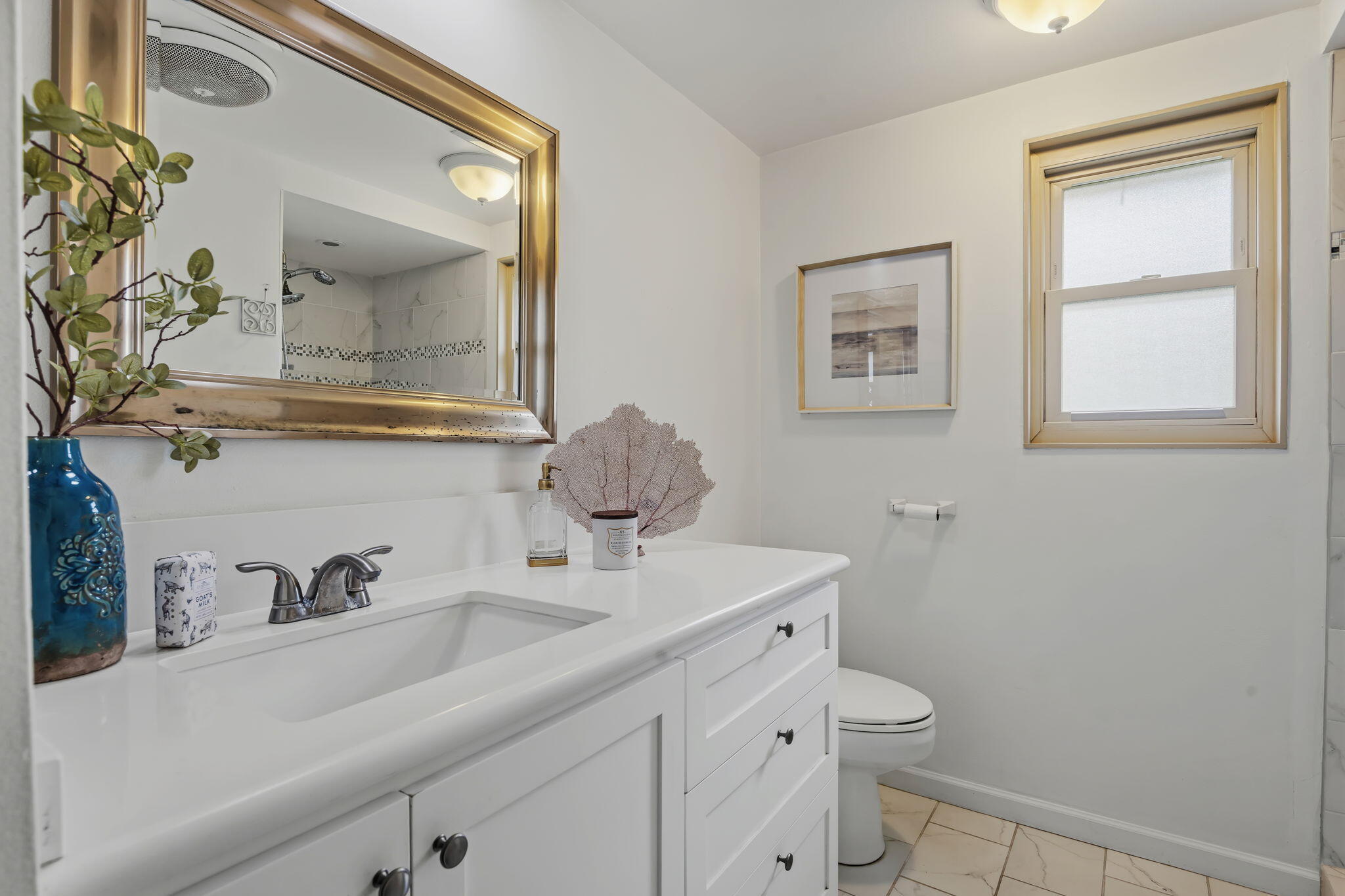 5950 Encina Road, Unit 2 Goleta, CA 93117 - Photo 23 of 37 23-Bathroom 2