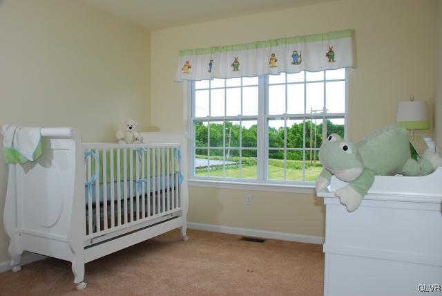 Hill Road, Unit 75 Whitehall, PA 18052 - Photo 6 of 8 Gallery Image 6