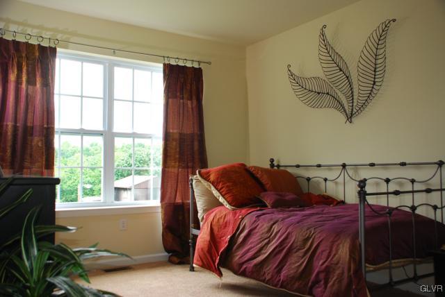 Hill Road, Unit 75 Whitehall, PA 18052 - Photo 7 of 8 Gallery Image 7