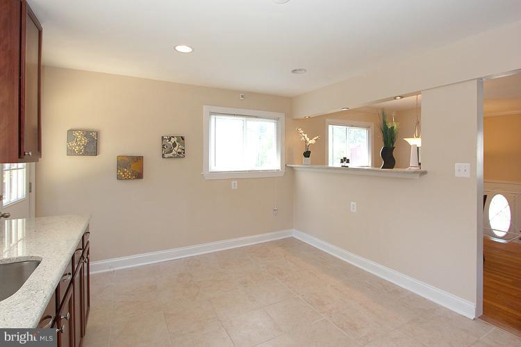 3408 Edwards Street Lanham, MD 20706 - Photo 15 of 30 Kitchen