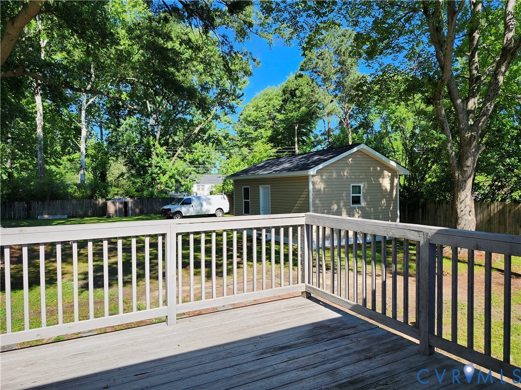 2718 Stacie Road Richmond, VA 23224 - Photo 33 of 50 privacy fence