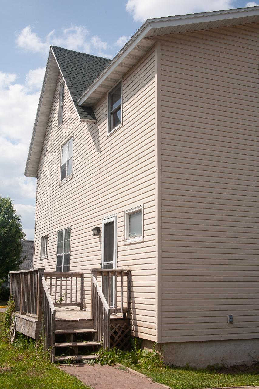 703 Arbutus Street Rhinelander, WI 54501 - Photo 4 of 10 Gallery Image 4