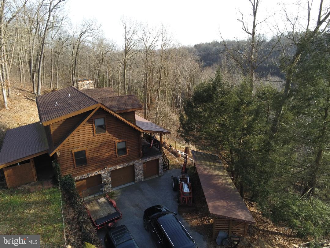 153 Castle Fin Road Delta, PA 17314 - Photo 3 of 55 Gallery Image 3