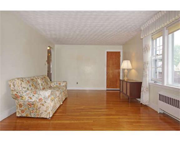 19-21 East Bates Road Watertown, MA 02472 - Photo 4 of 16 Gallery Image 4