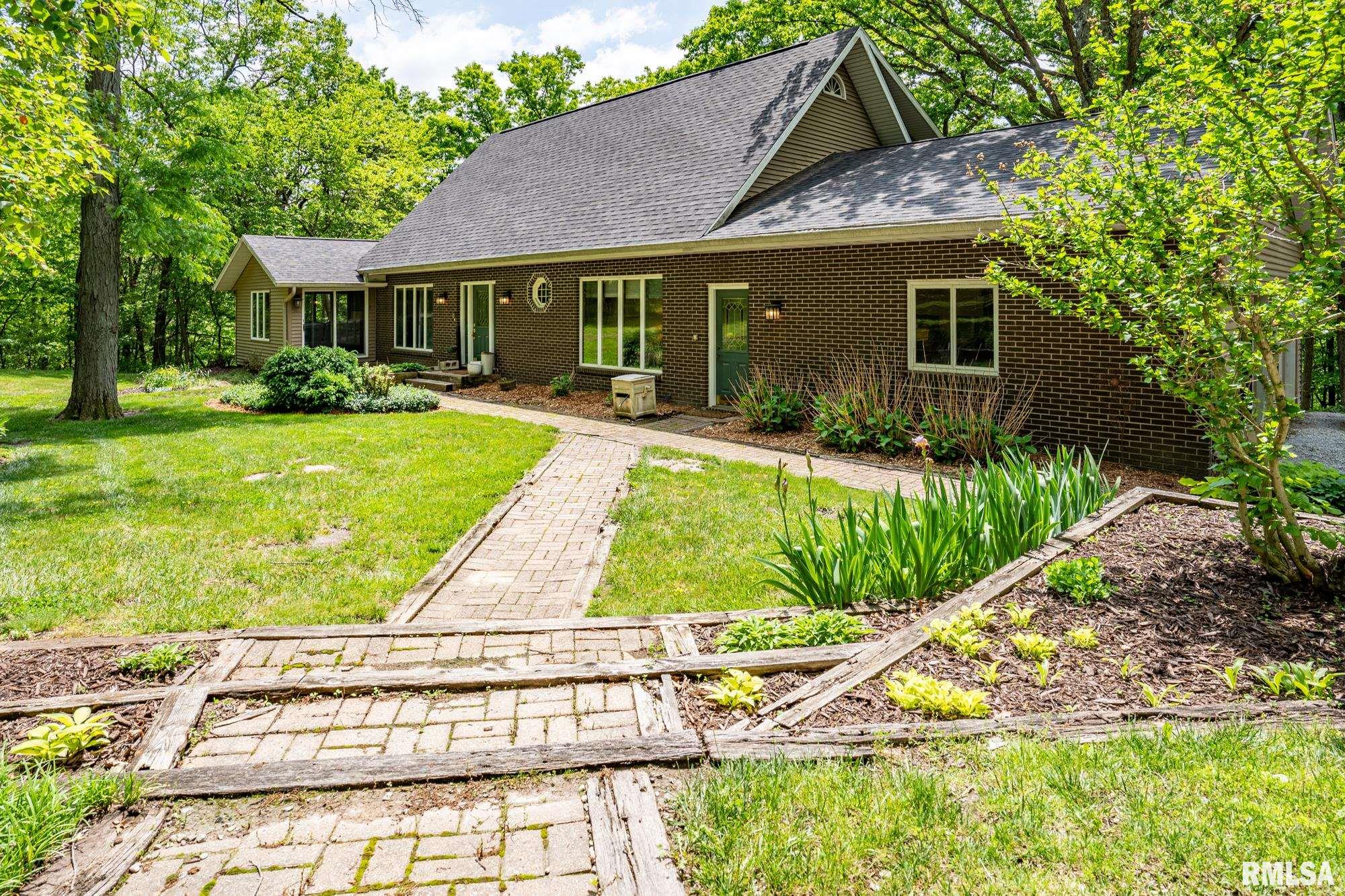 1503 Hickory Point Road Metamora, IL 61548 - Photo 2 of 76